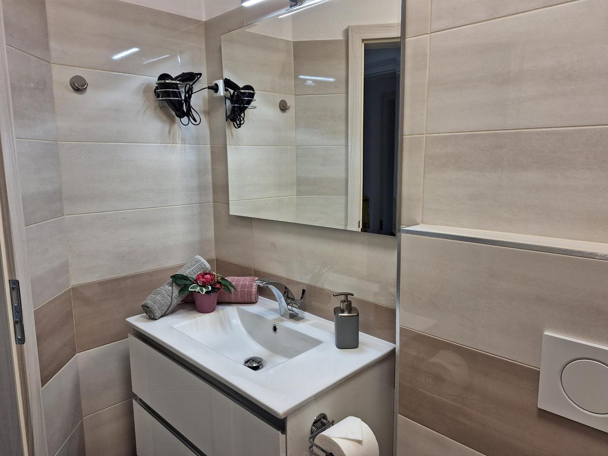 Val&Sol Apartments Secovlje Bagian luar foto